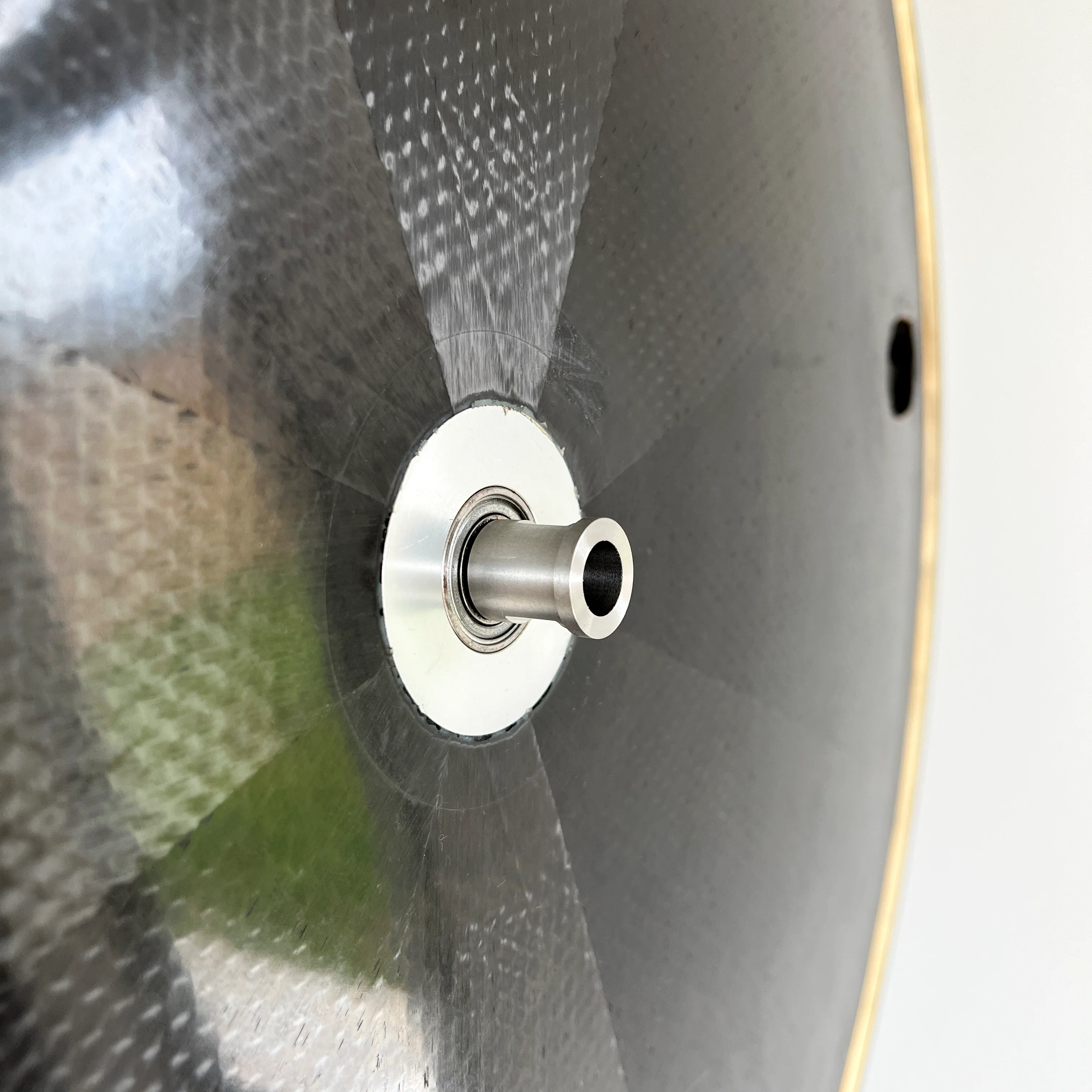Mavic Comete Through Axle - Image 3