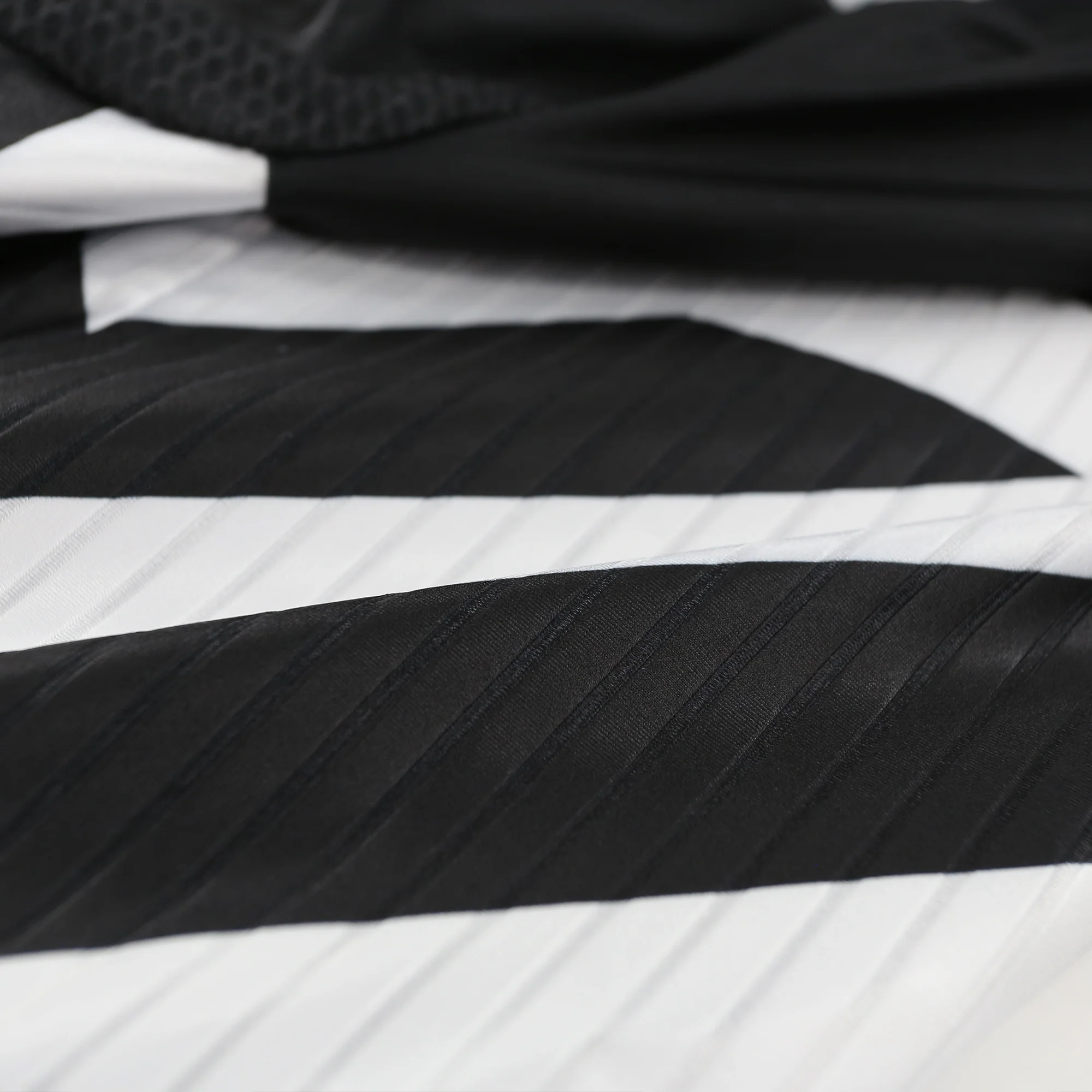 Velobike Team Skinsuit - Image 9